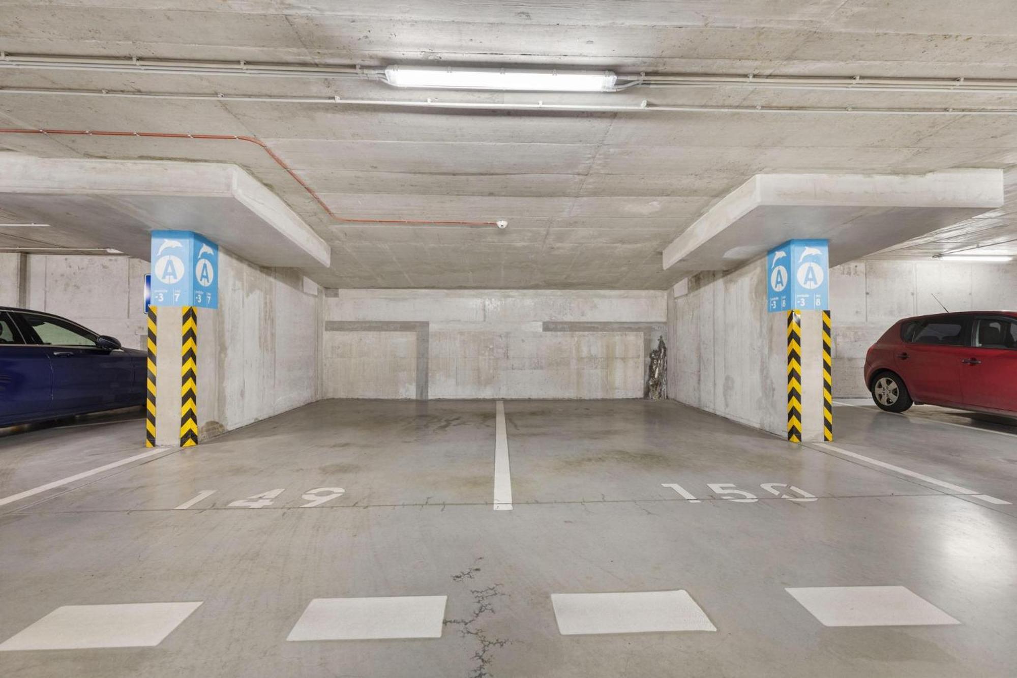 Sky Apartman In Bratislava - With 2 Parking Places Bagian luar foto